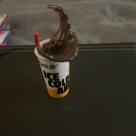 Rare Frozen Moment Mini Brand - Picture 2 of 3